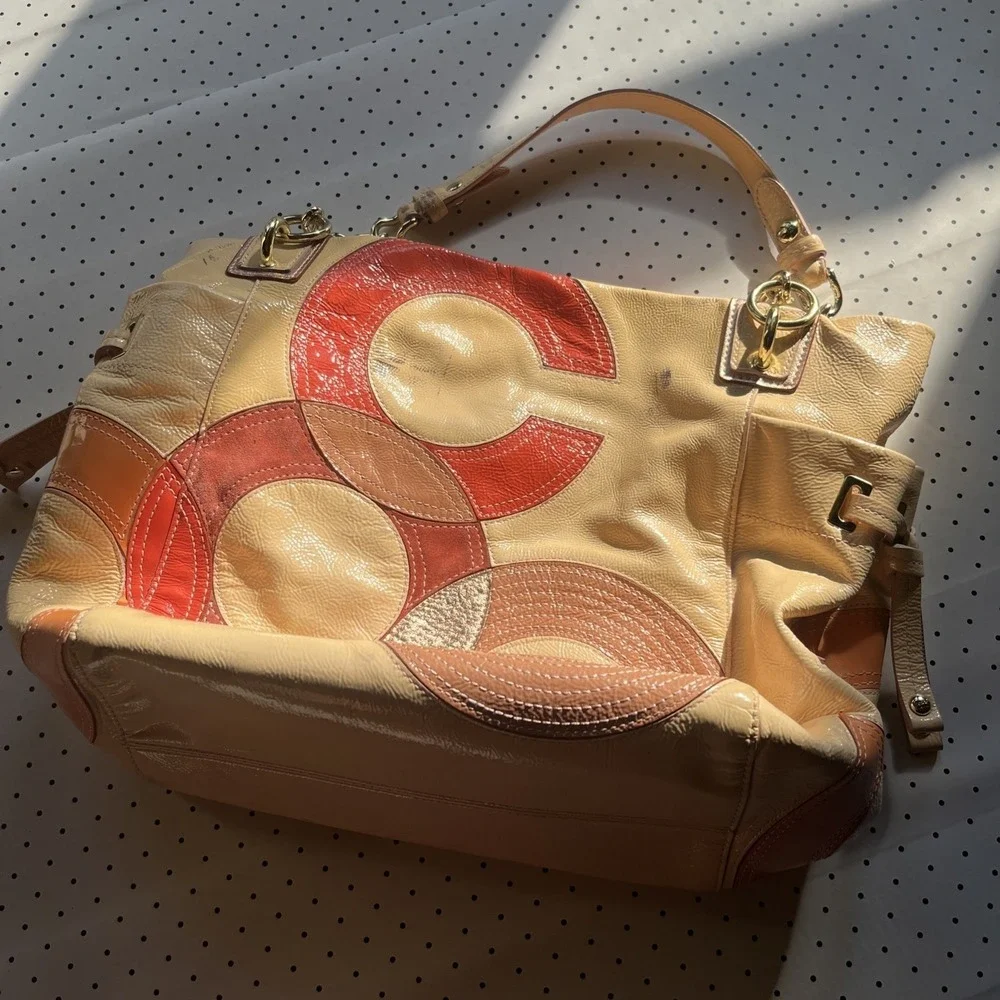 Y2K Coach Soho Leather Patchwork Hobo Shoulder Bag Cream Coral Pink Tan